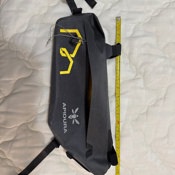 Apidura bike bag frame bag - Picture 1 of 7